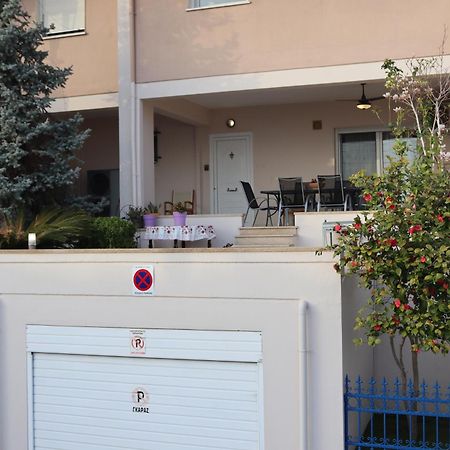 Lovely Studio With Beautiful Garden Kavala Exterior foto