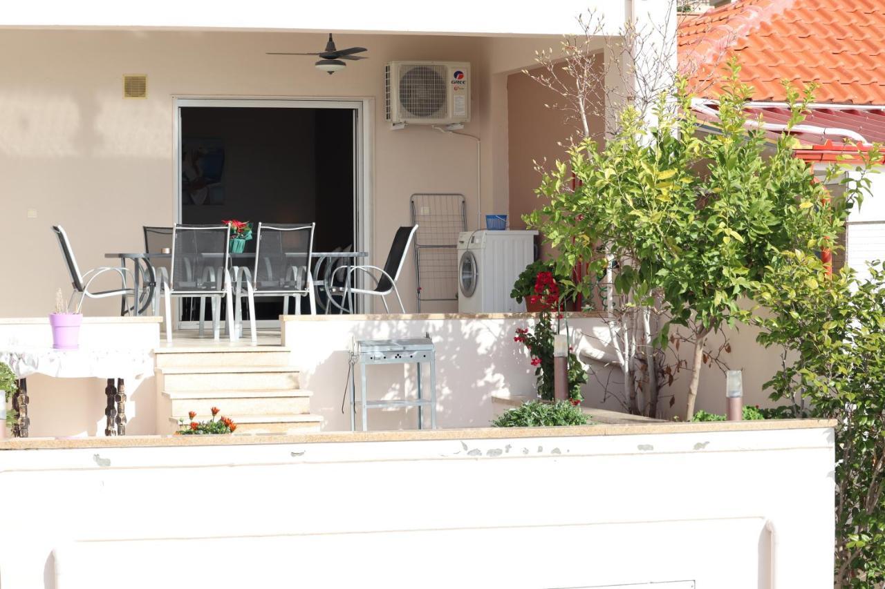 Lovely Studio With Beautiful Garden Kavala Exterior foto